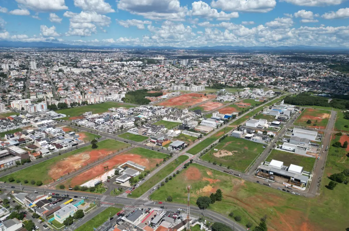 Canet Júnior lança linha de terrenos em região planejada de Curitiba.